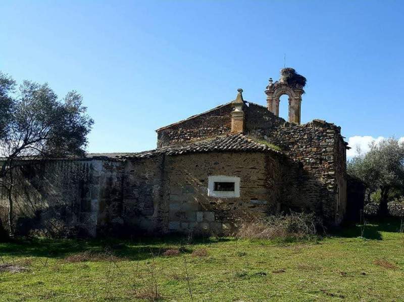 Guardia Civil investigate the demolition of a Visigoth church